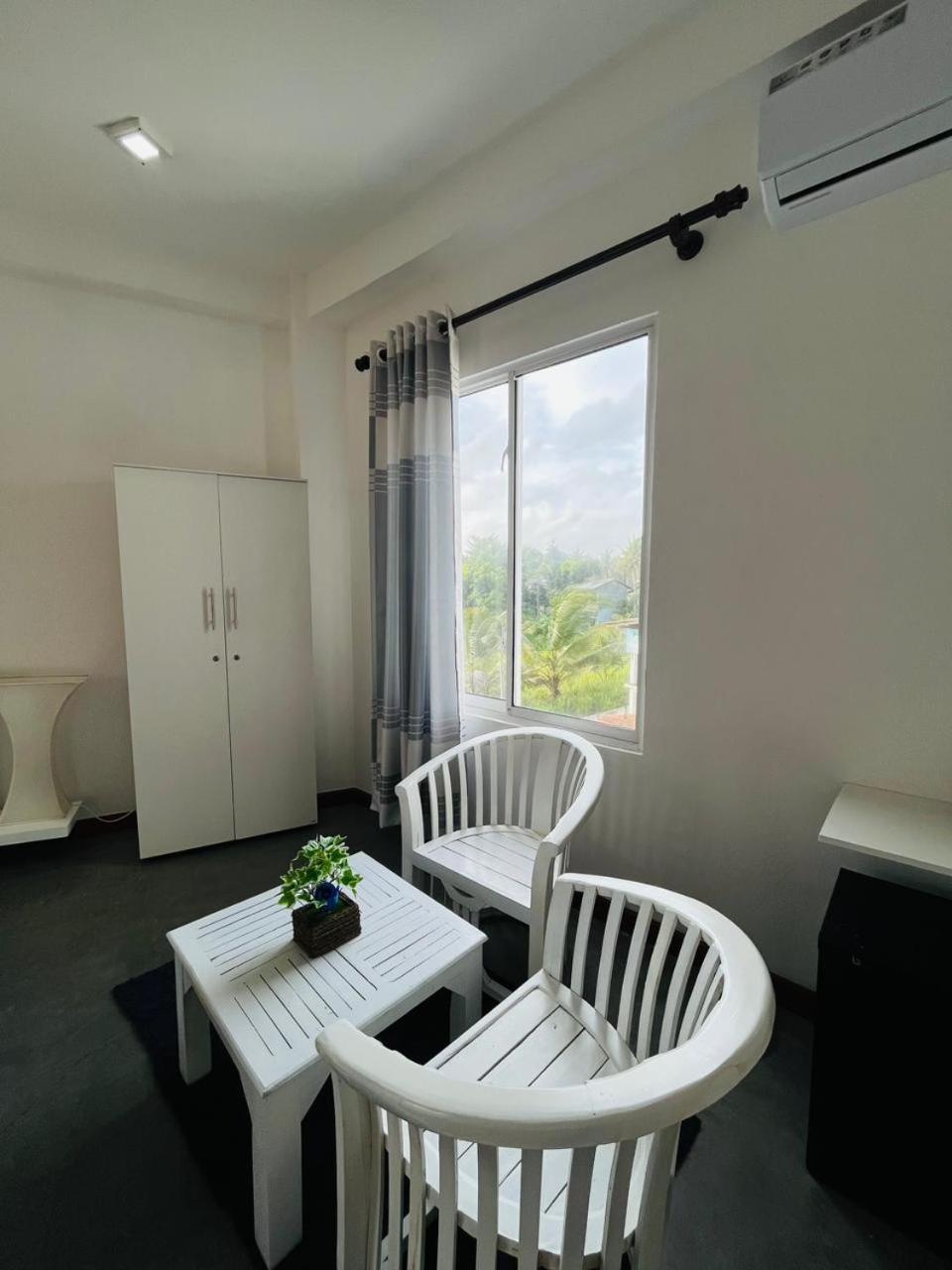 Sunset Sands Hikkaduwa Exterior foto