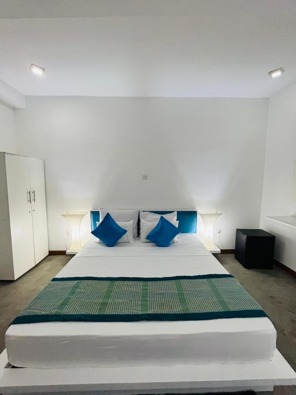 Sunset Sands Hikkaduwa Quarto foto